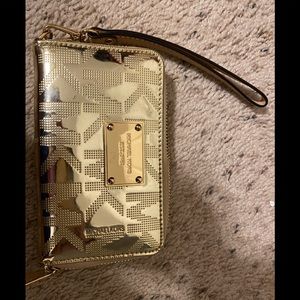 Michael kors smartphone wallet/small